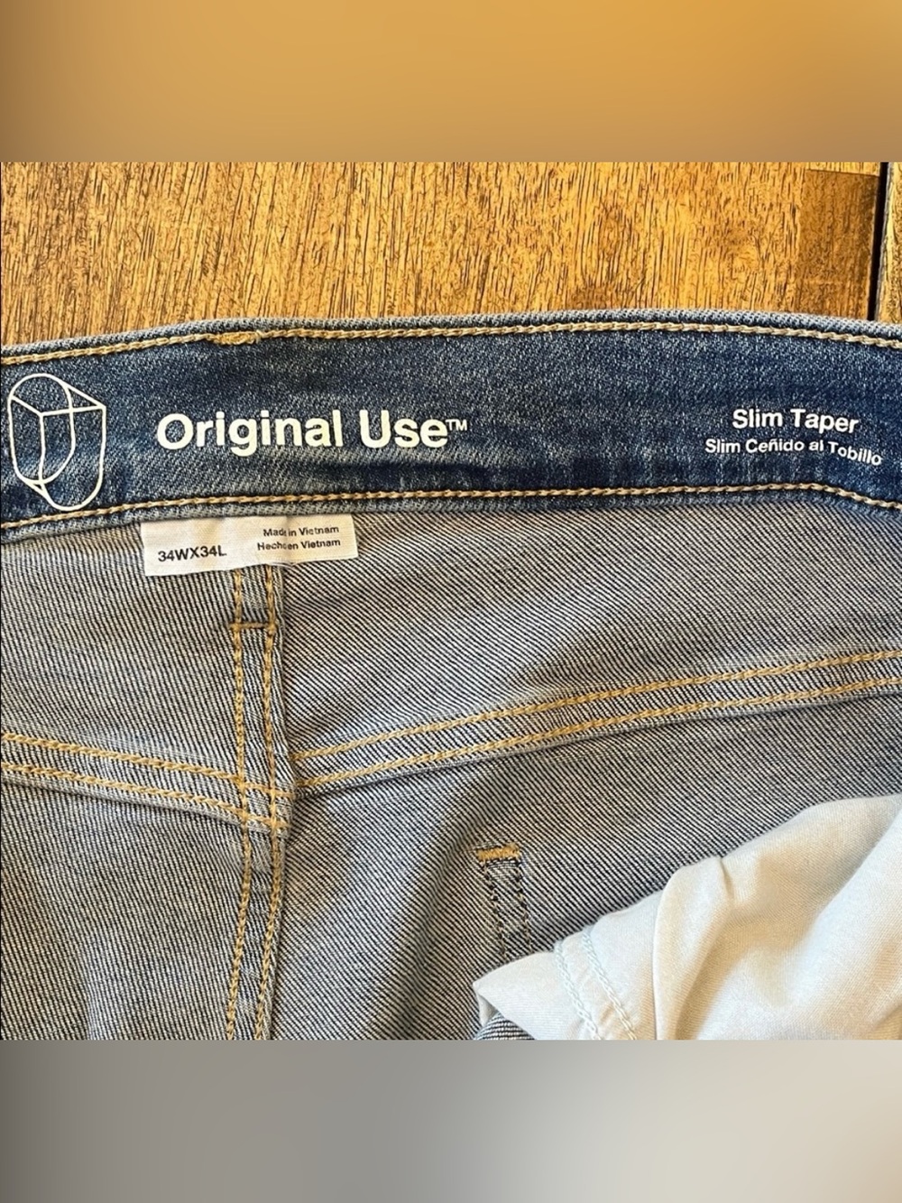 Original Use Men's Distressed Relaxed Denim - Picture 9 of 11